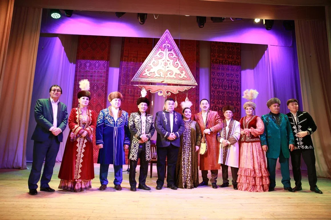 Elordada jyrshy Qonys Júsiptiń shyǵarmashylyq keshi ótti