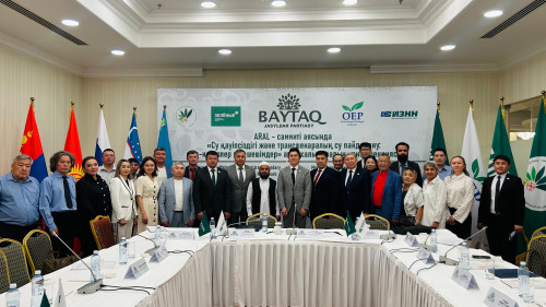 Ǵalymdar Aral taǵdyryna  alańdaýly