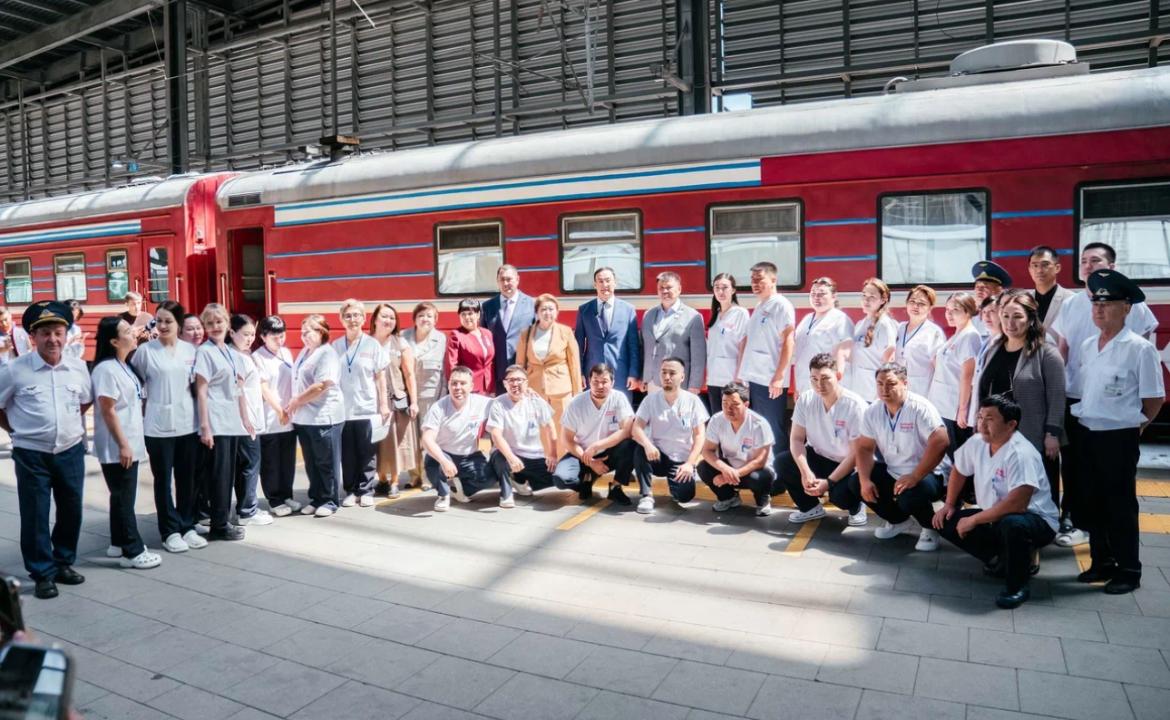 «Salamatty Qazaqstan» poıyzy jolǵa shyqty