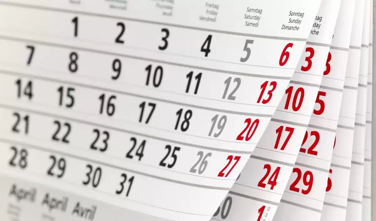 El azamattary maýsym aıynda neshe kún demalady