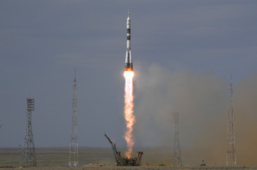 Qazaqstan ǵaryshtyq derjava bolýy tıis – senator