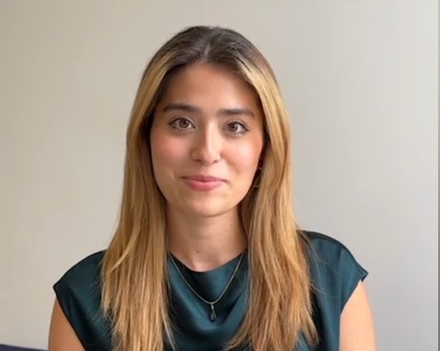 CNN tilshisi Astana halyqaralyq forýmynda sanksııalar týraly aıtady