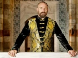 «Sultan Súleıman» serıalynyń akteri Halıt Ergench sottaldy