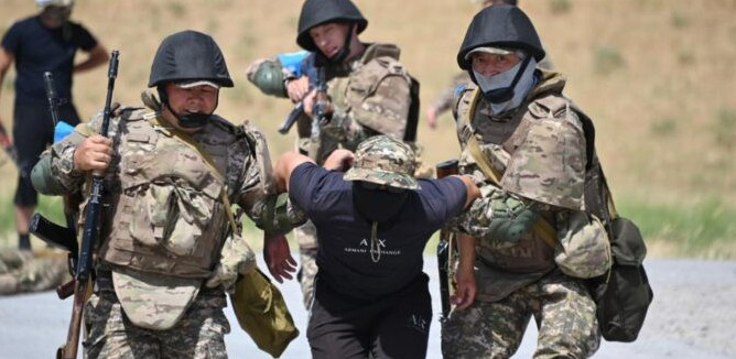 Shymkentte áskerı mindettilerdiń oqý-jattyǵý jıyny ótti