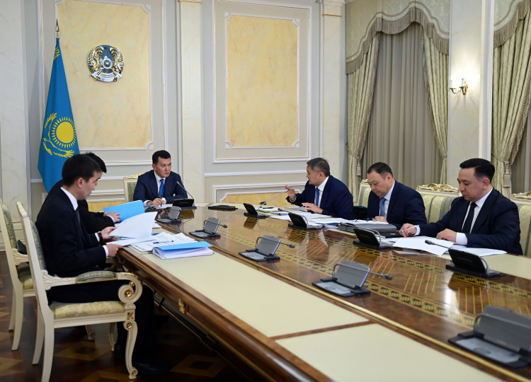 «Bolashaq» baǵdarlamasyn jetildirýdi tapsyrdy