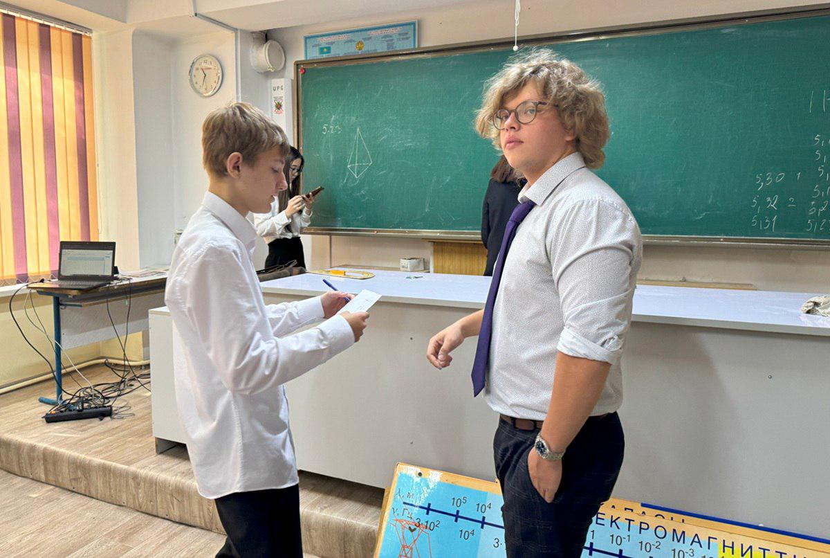 Bala júregine jol tapqan ustaz