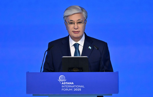 Prezıdent Astana halyqaralyq forýmynda sóz sóıledi