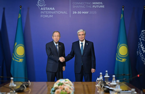 Memleket basshysy Pan Gı Mýnmen kezdesti