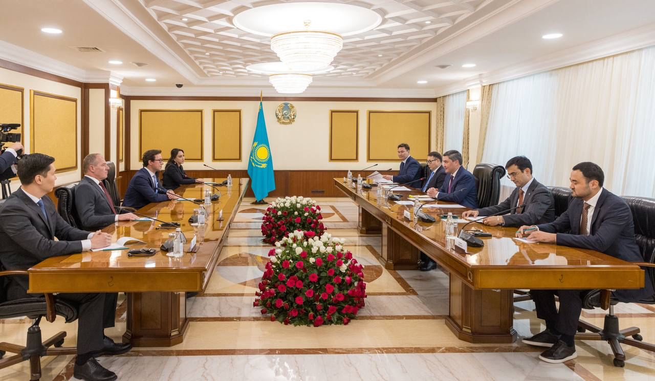 Oljas Bektenov avstrııalyq ınvestorlarmen kezdesti