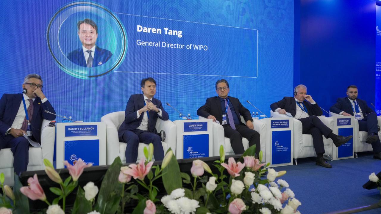 Astana forýmynda zııatkerlik menshiktiń bolashaǵy talqylandy