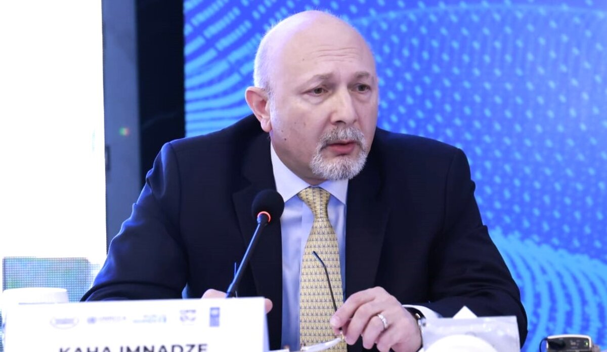 Birlesýge bet burǵan baýyrlas elder