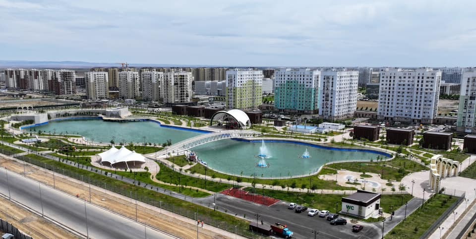 Túrkistanda jasandy kóli bar saıabaq ashyldy