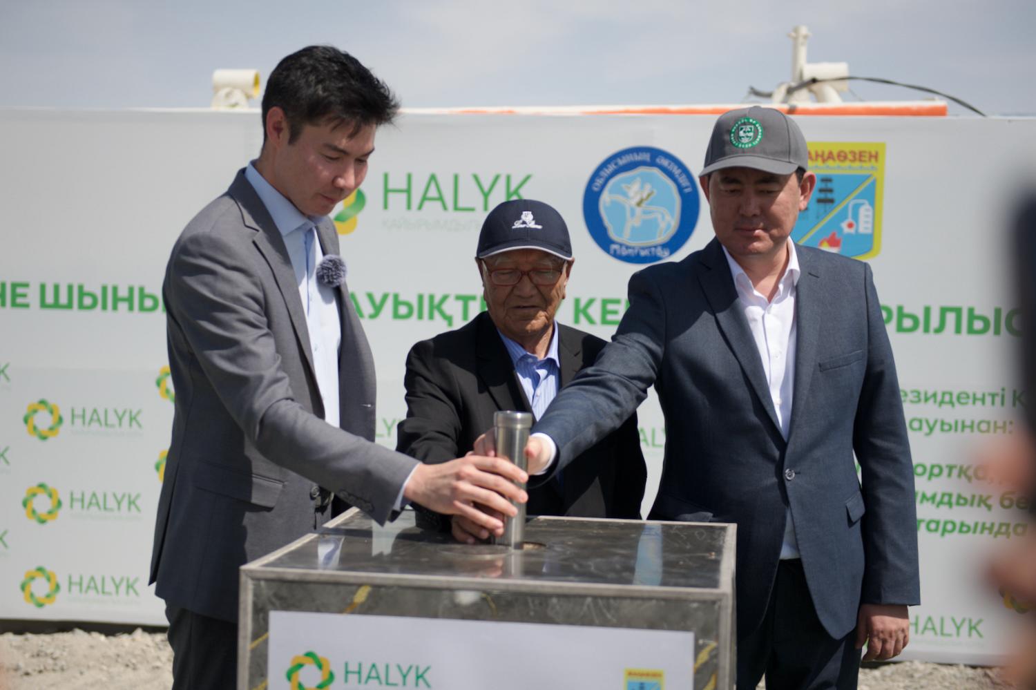 Jańaózende halyqaralyq deńgeıdegi sport kesheni salynyp jatyr