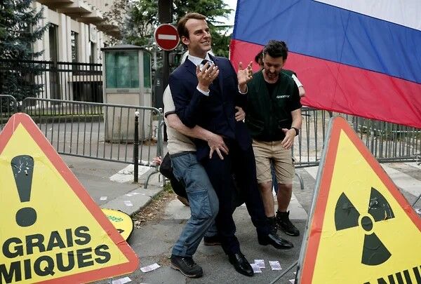 Greven mýzeıinen prezıdenttiń balaýyz músini urlanǵan