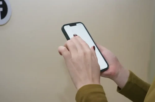 IMEI-kodtardy ne úshin verıfıkasııalaý kerek? Mınıstrlik kópshiliktiń saýalyna jaýap berdi