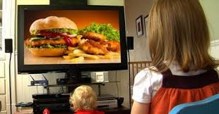 Qazaqstanda fastfýd  jarnamalaryna shekteý qoıylady