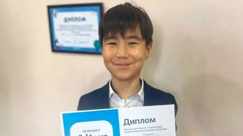 Mańǵystaýlyq oqýshy mınýtyna 17 myń sóz oqıdy