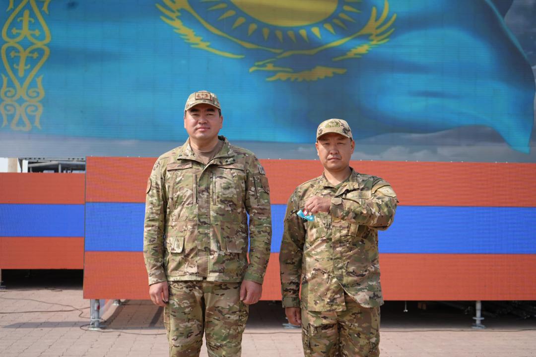 Aqtóbelik qutqarýshylarǵa jańa tehnıka men qyzmettik páterler berildi