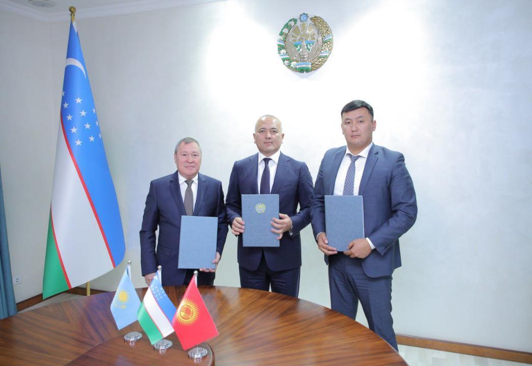 Úsh eldiń fıtosanıtarııalyq qyzmetteri kúsh biriktiredi