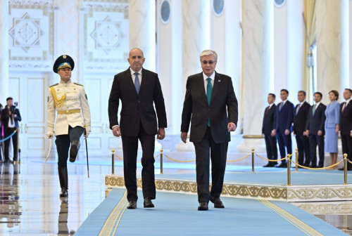 Memleket basshysy Bolgarııa Prezıdentin Aqordada qarsy aldy