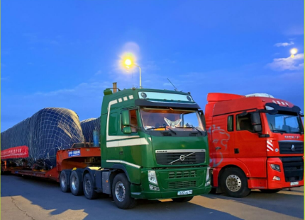 Astanaǵa LRT-nyń alǵashqy eki quramy jetkizildi