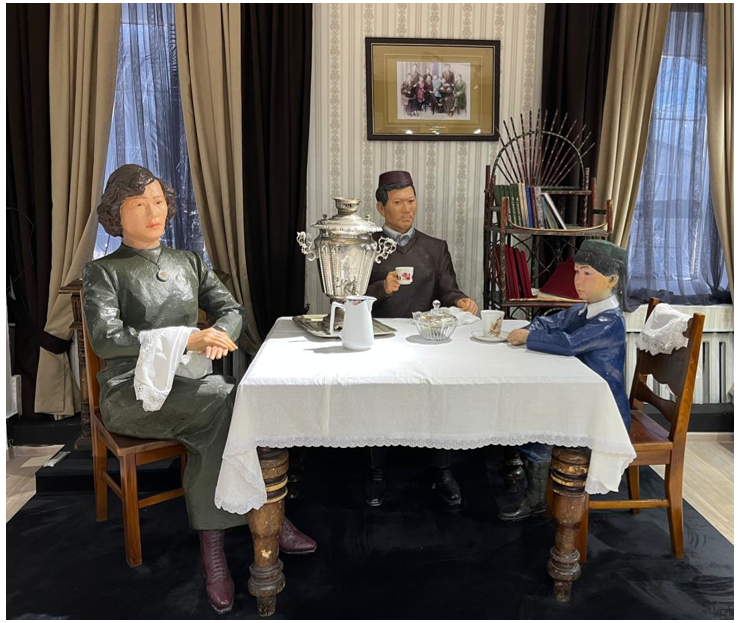 Mirjaqyp úıindegi buıymdar