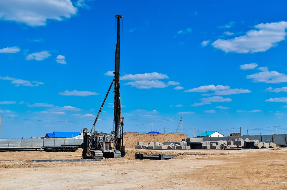 Qaıtarylǵan qarjyǵa mektep salynady