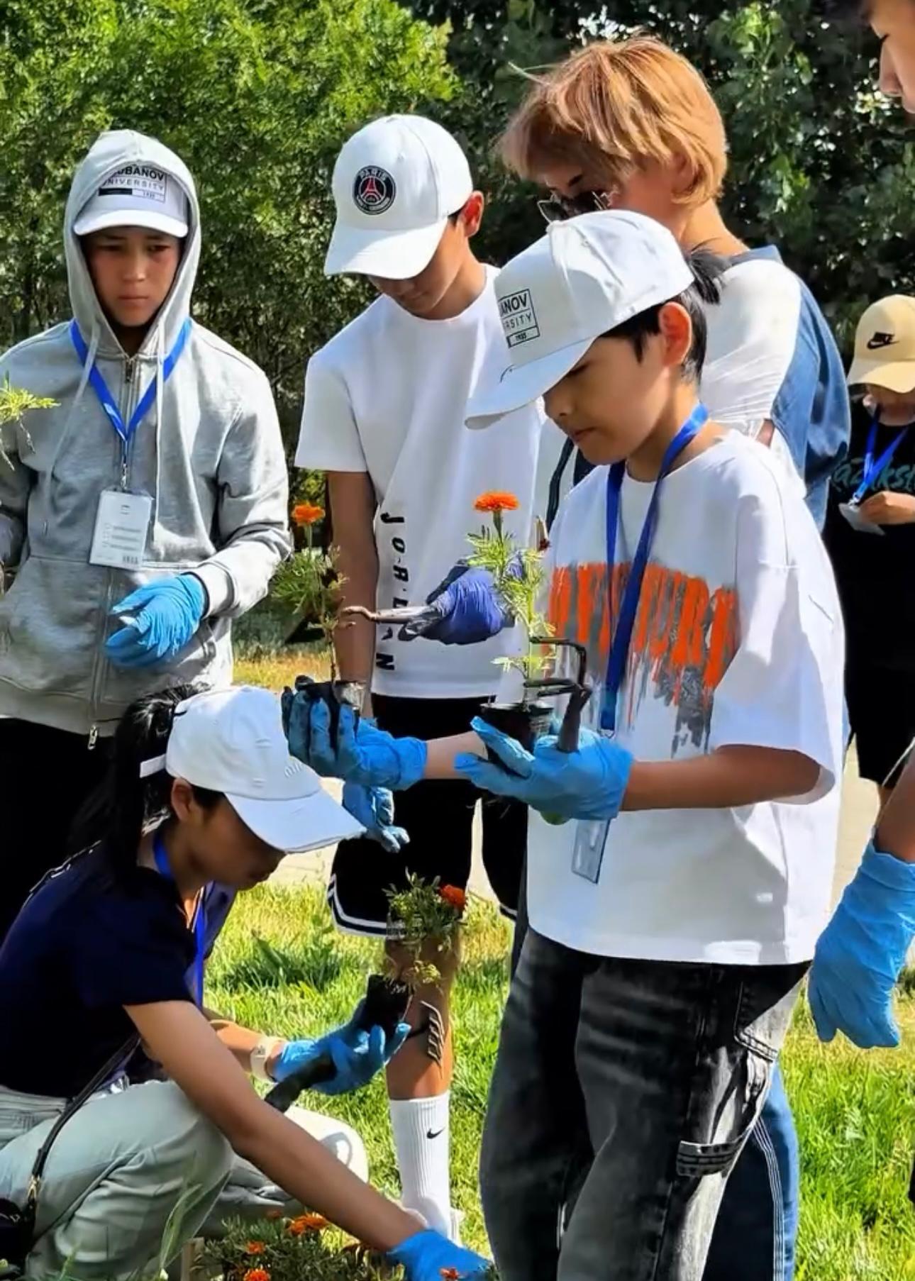 Ýnıversıtette oqýshylarǵa arnalǵan ekolager uıymdastyryldy