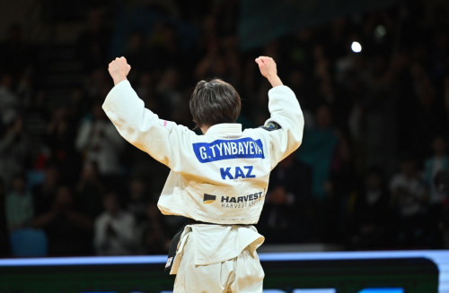 Ǵalııa Tynbaeva álem chempıonatynyń alǵashqy kezeńinde jeńilip qaldy