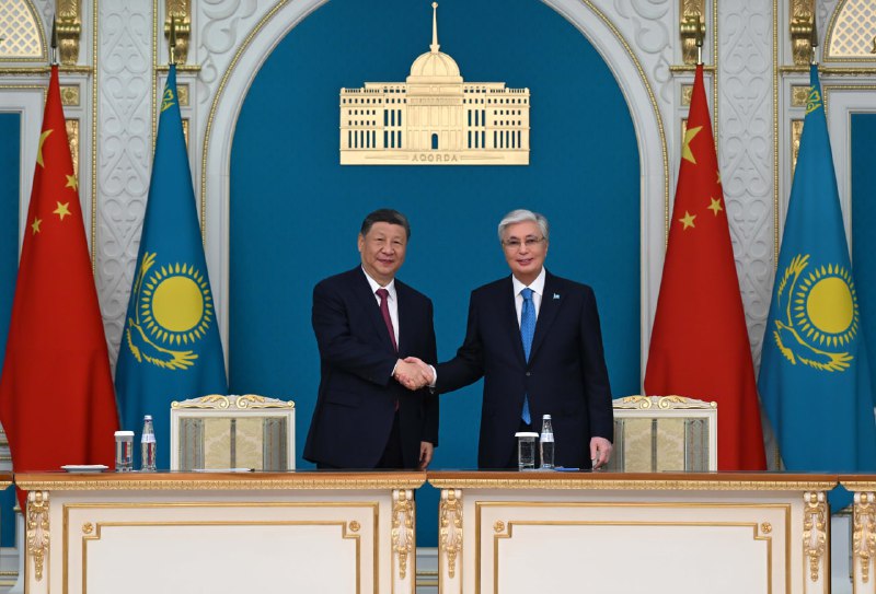 Qazaqstan men Qytaı arasynda qandaı qujattarǵa qol qoıyldy?