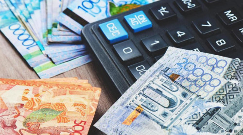 Jumysynan aırylǵan azamattarǵa 51,6 mlrd teńge qarjy bólingen