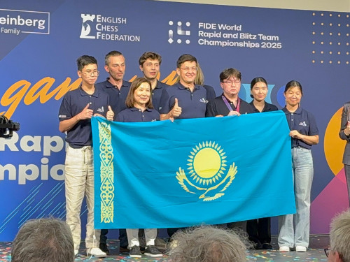 Álem chempıonaty: enshimizde kúmis medal!