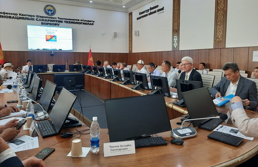 Baýyrlas elder tarıhyna baıypty kózqaras