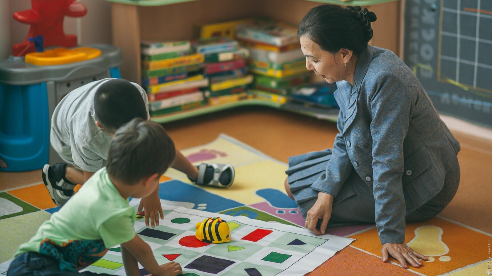 Elimizde balalardy balabaqshamen qamtý deńgeıi artty