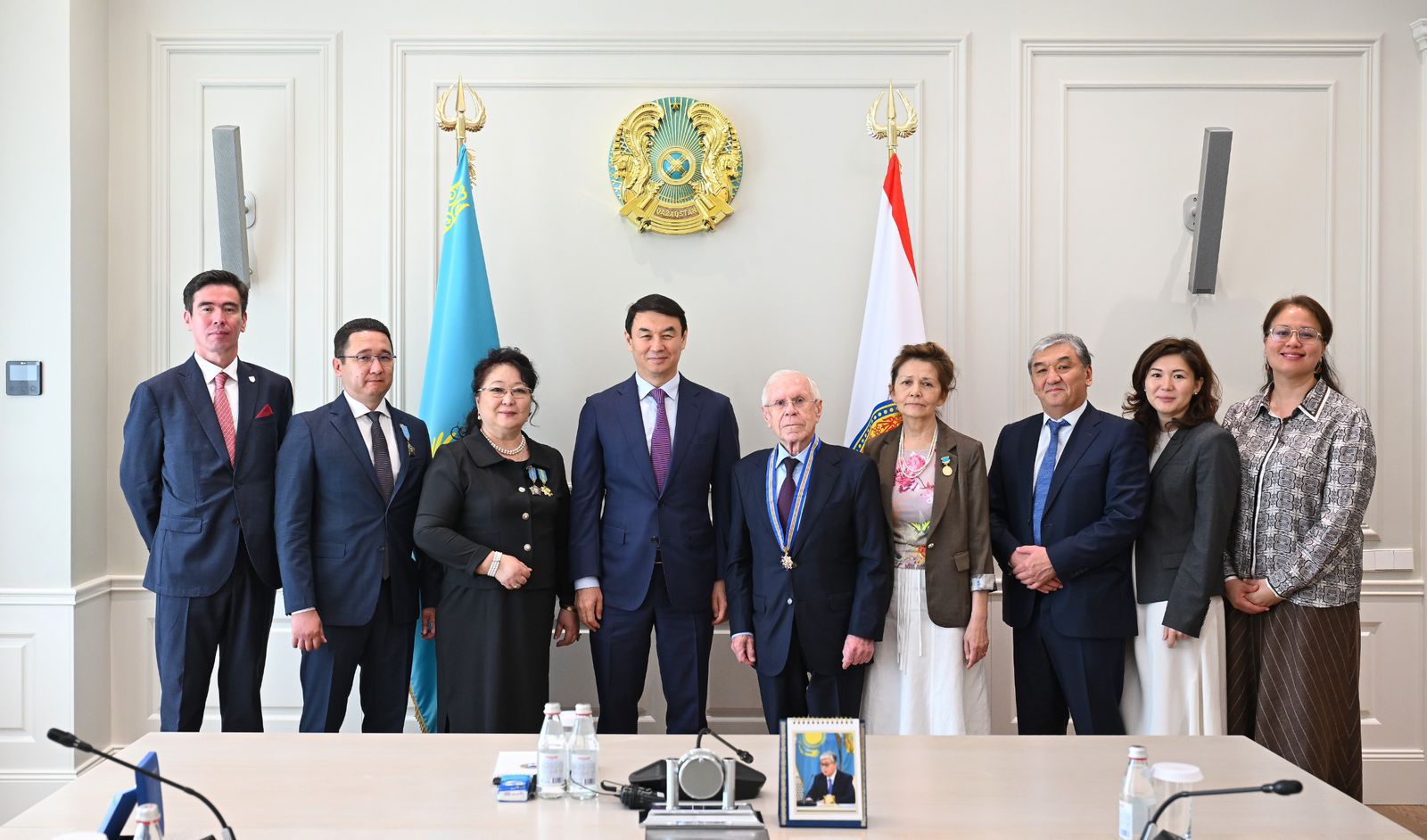 Almatyda medısına salasynyń maıtalmandary marapattaldy