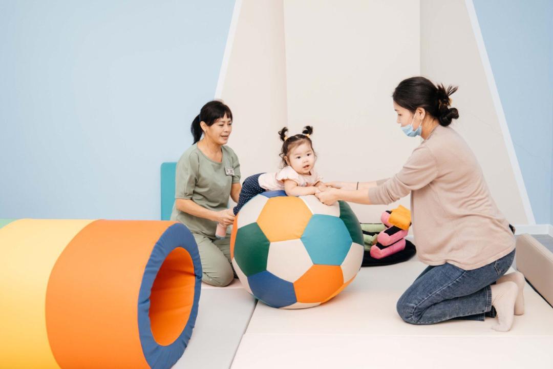 Elimizde balalardy emdeıtin 75 ońaltý ortalyǵy bar