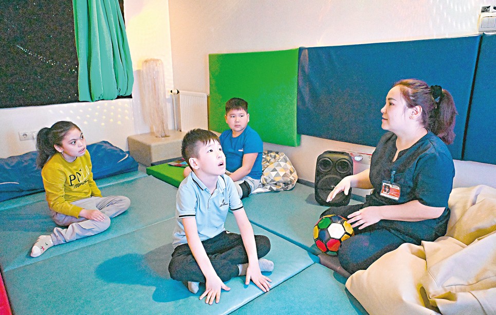 Erekshe balalarǵa eldik qamqorlyq qajet