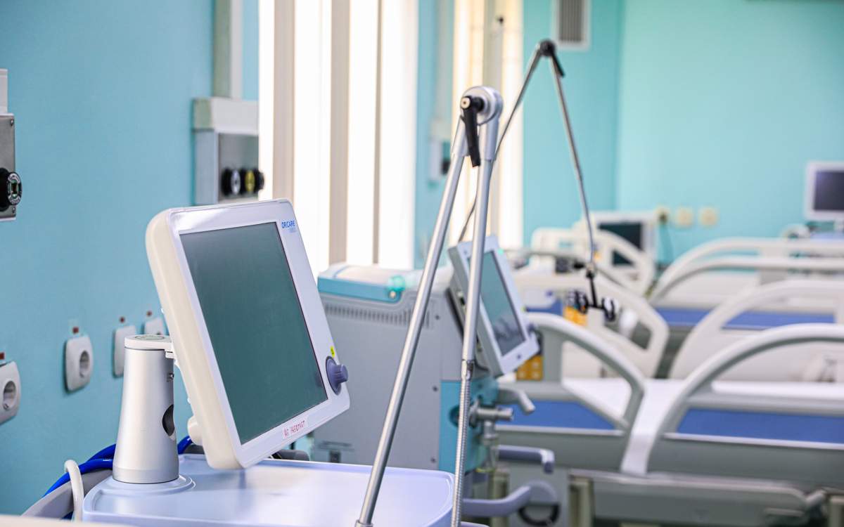 Pavlodardaǵy medısınalyq mekemelerdiń kredıtorlyq qaryzy azaımaı tur