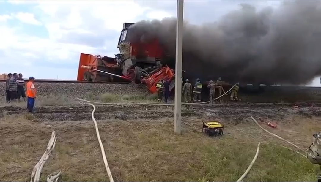 Júk kóligi poıyzben soqtyǵysty