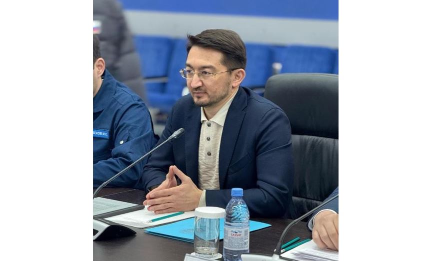 Jasandy ıntellekt qaýipsiz ári ıntellektýaldy eńbekke jol ashady-J.Mádıev