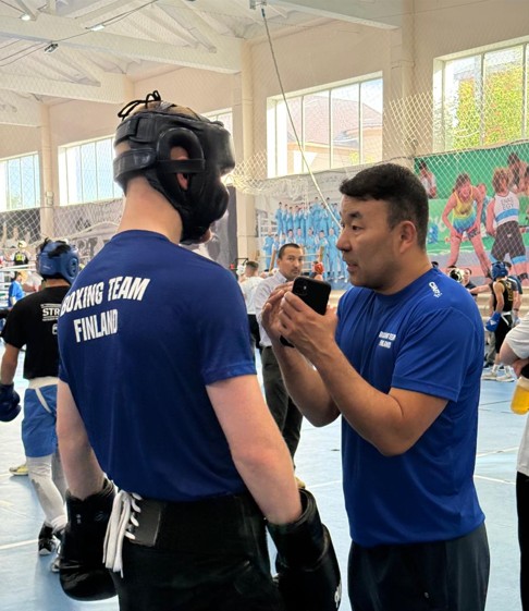 Asqar Sársenbaev, bokstan Fınlıandııa ulttyq quramasynyń bas bapkeri: Qazaq boks mektebin fınder erekshe qurmetteıdi