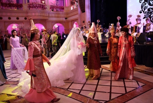 Toı tárbıe mektebi me?