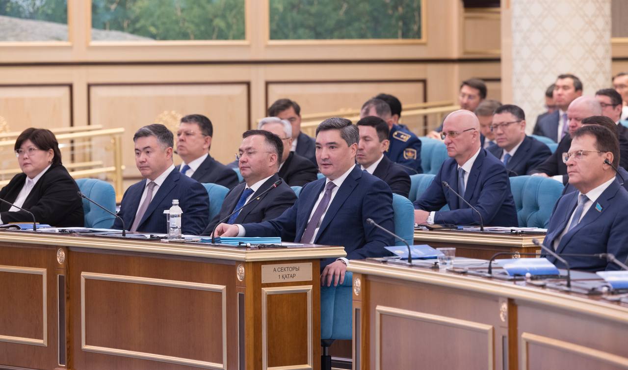 Bıýdjet tapshylyǵy eki esege azaıady - Bektenov