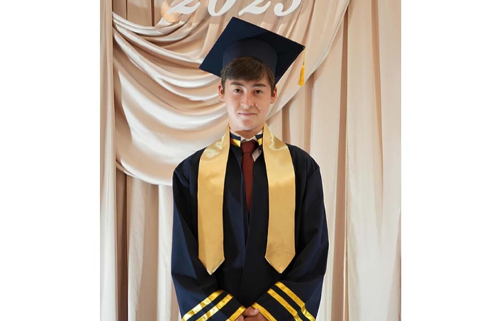 Shymkenttik túlek álemniń 47 ýnıversıtetinen shaqyrtý aldy