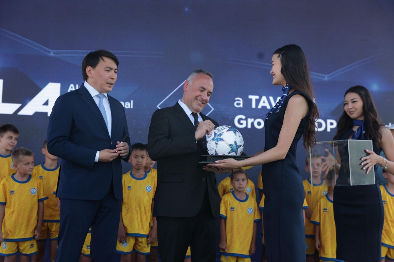 Fýtbol akademııasy úmitti aqtasa ıgi