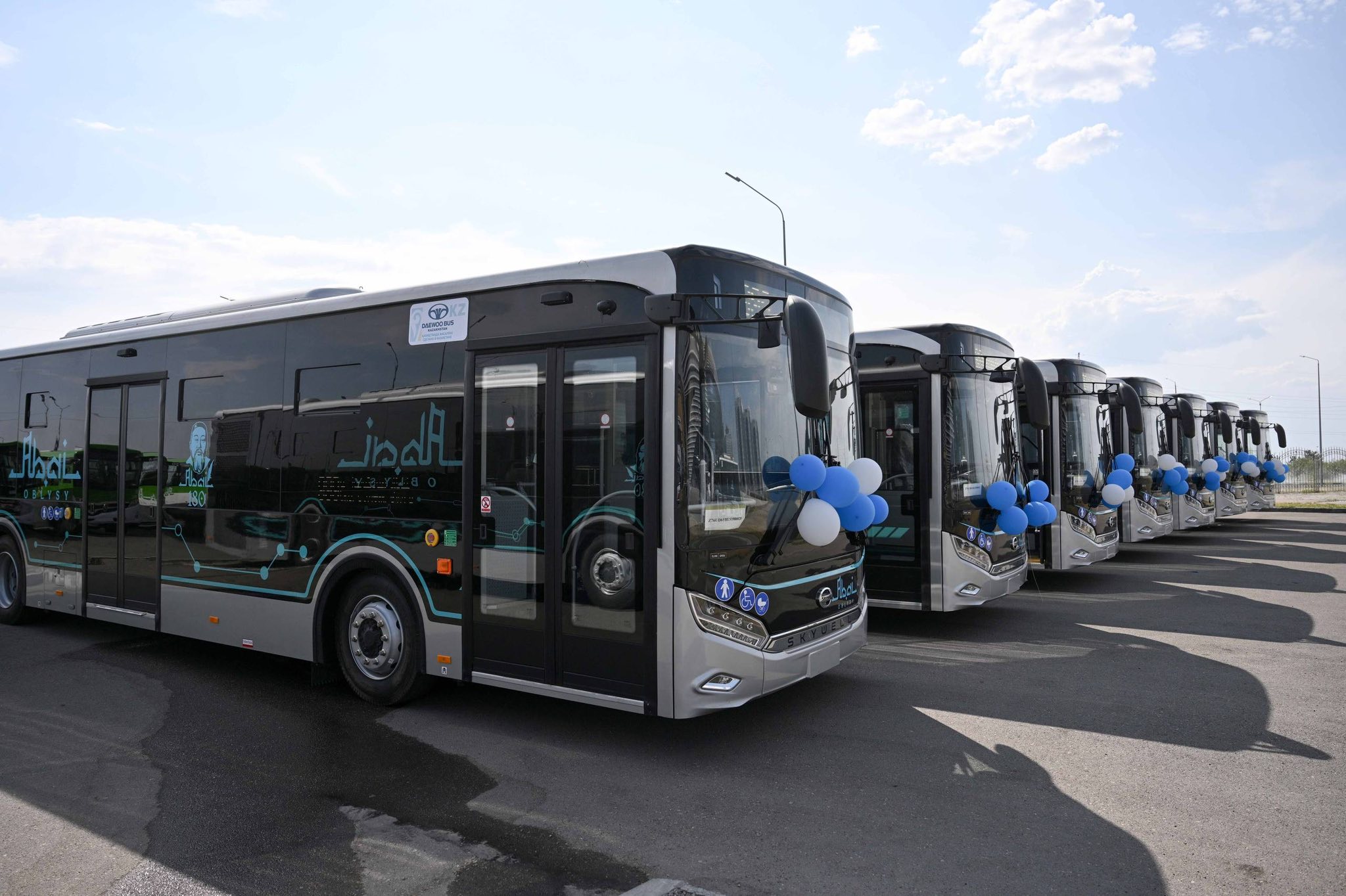 Semeı kóshelerinde – zamanaýı kólikter