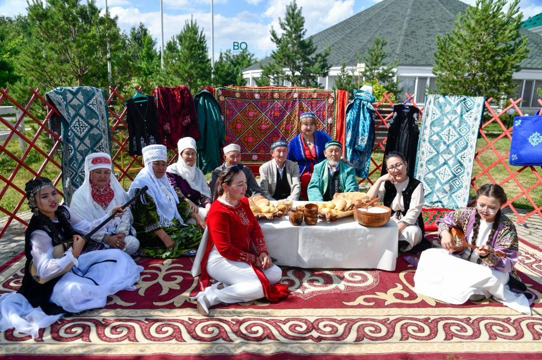 «Qymyzmuryndyq» festıvali ótti