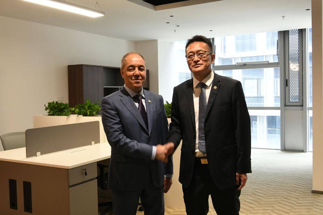 BQO-nyń bıznes ókilderine Qytaıda tegin keńse beriledi