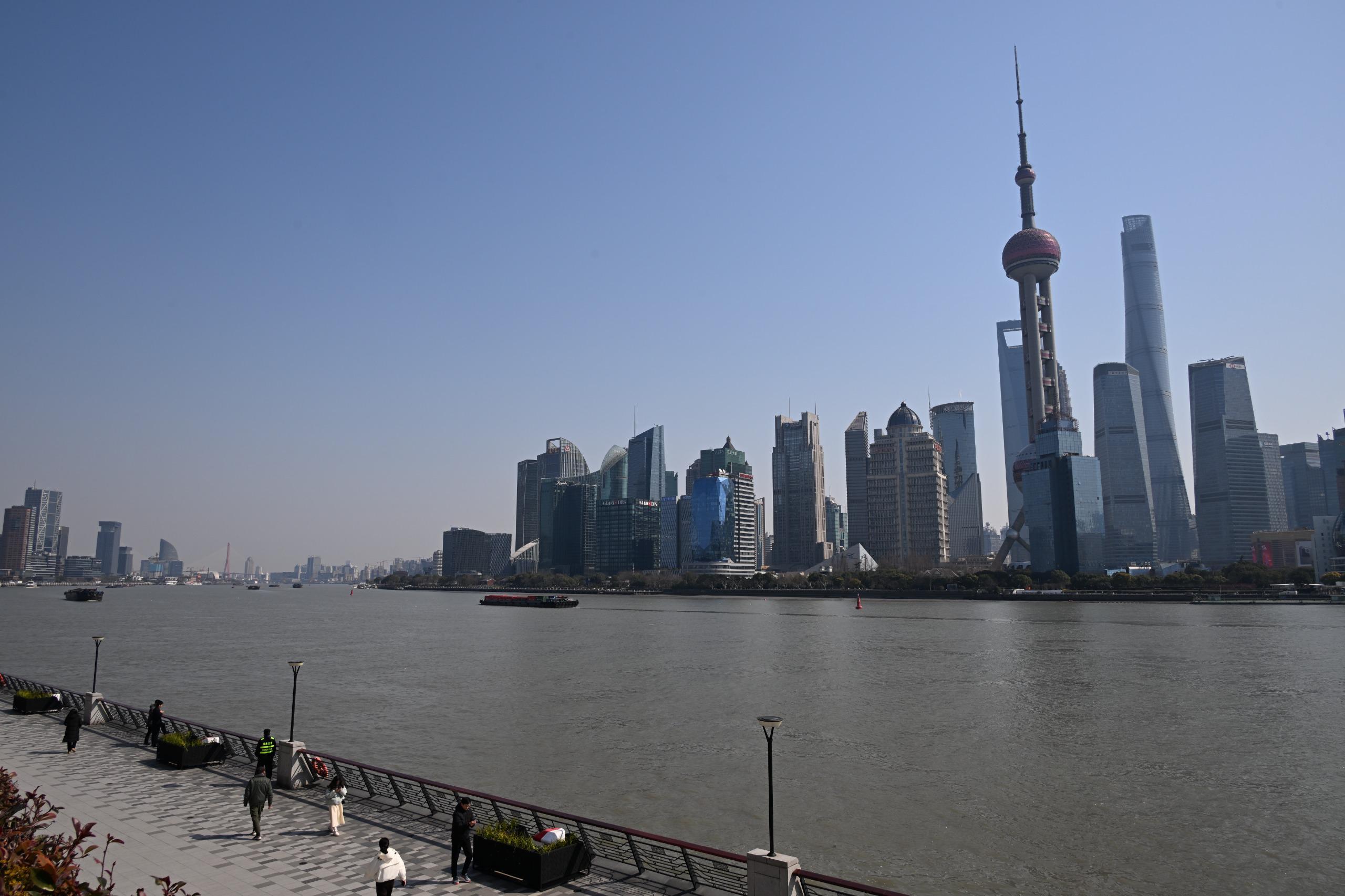 Jańa áýe reısi týrızmdi túletedi