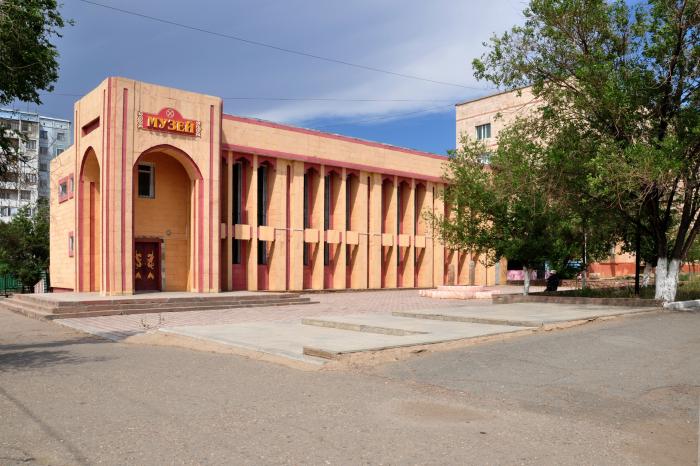 Sútemgen salǵan soqpaqpen